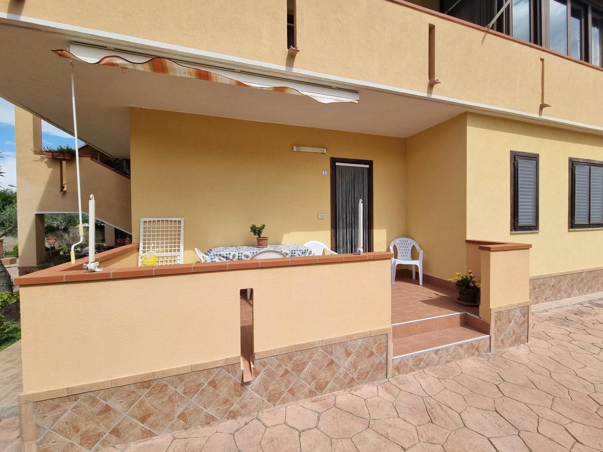 Villaggio Camping Lungomare Cropani Exterior photo