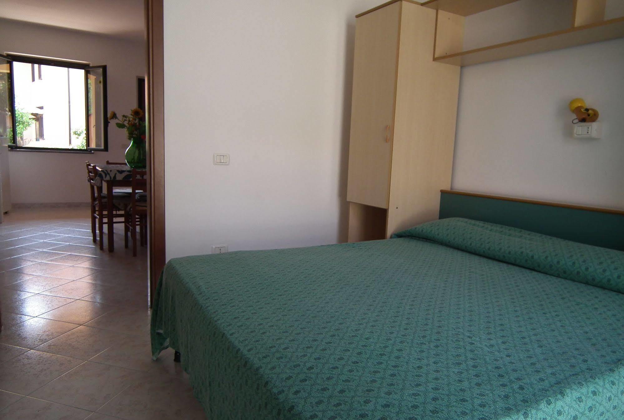 Villaggio Camping Lungomare Cropani Exterior photo